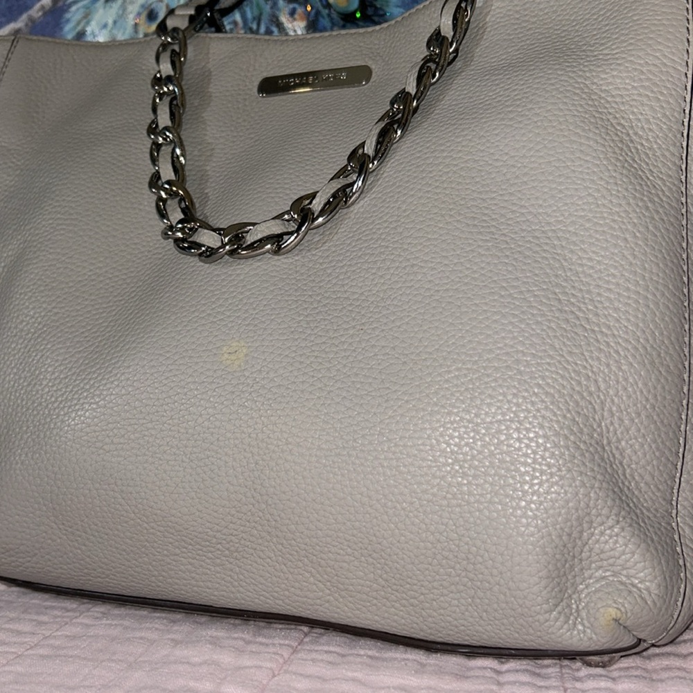 Michael Kors Pebbled Leather Gray With Silver Chain Harper Tote Bag - Picture 3 of 16